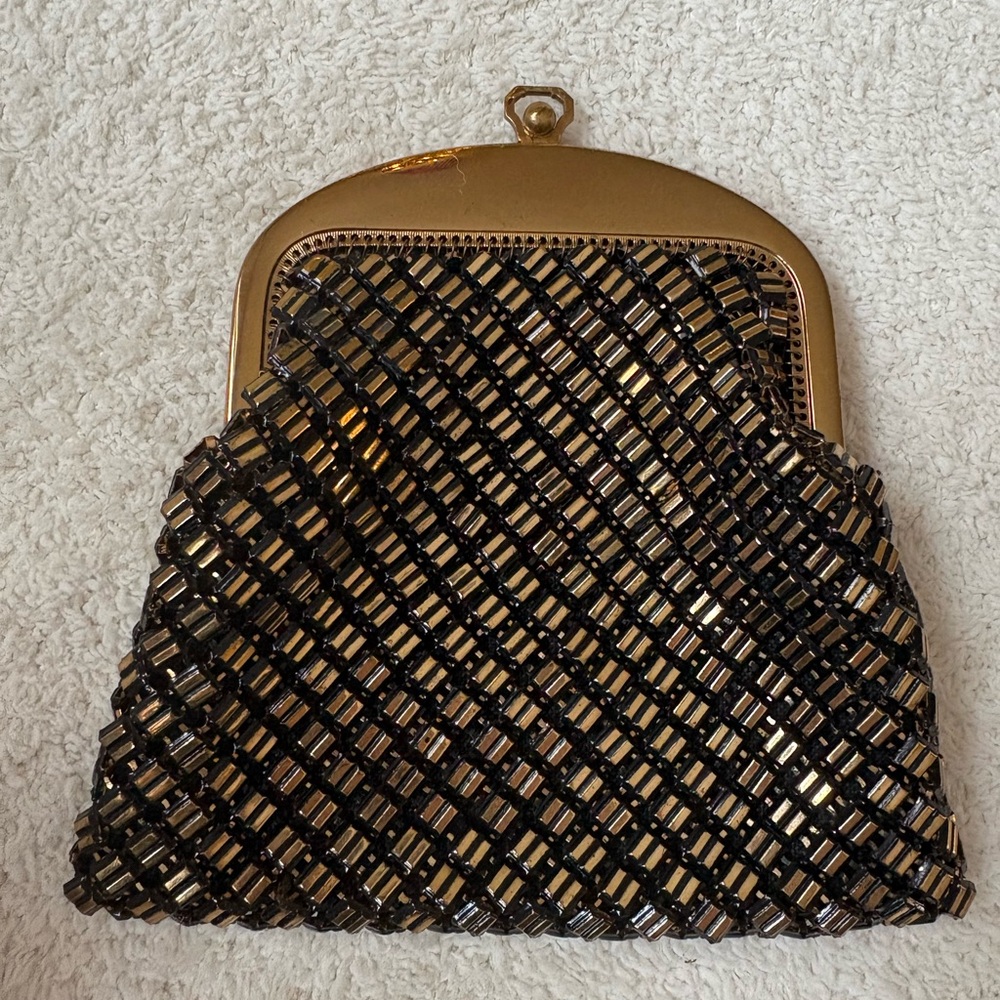 Vintage Whiting & Davis Black and Gold Mesh Small Clasp Clutch Bag Purse